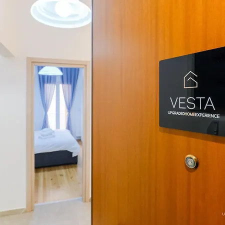 Daylily, 2 Bdrm Apartment, Vesta Philoxenia * סלוניקי